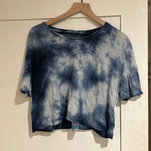 Brandy Melville t shirt